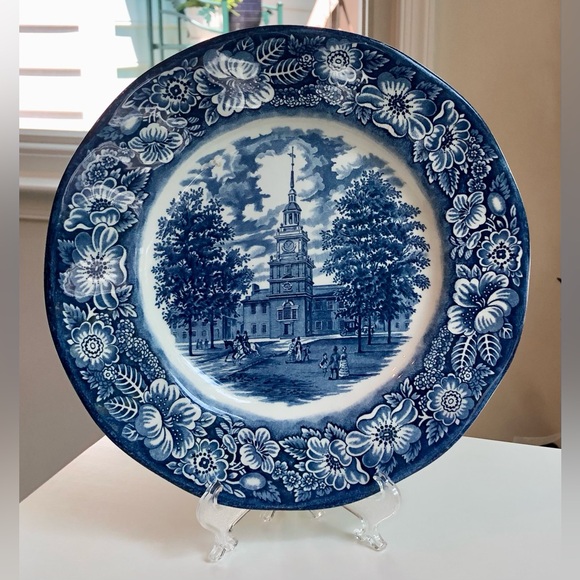 Historic Colonial Scenes Plate *Liberty Blue* Independence Hall - Picture 6 of 6